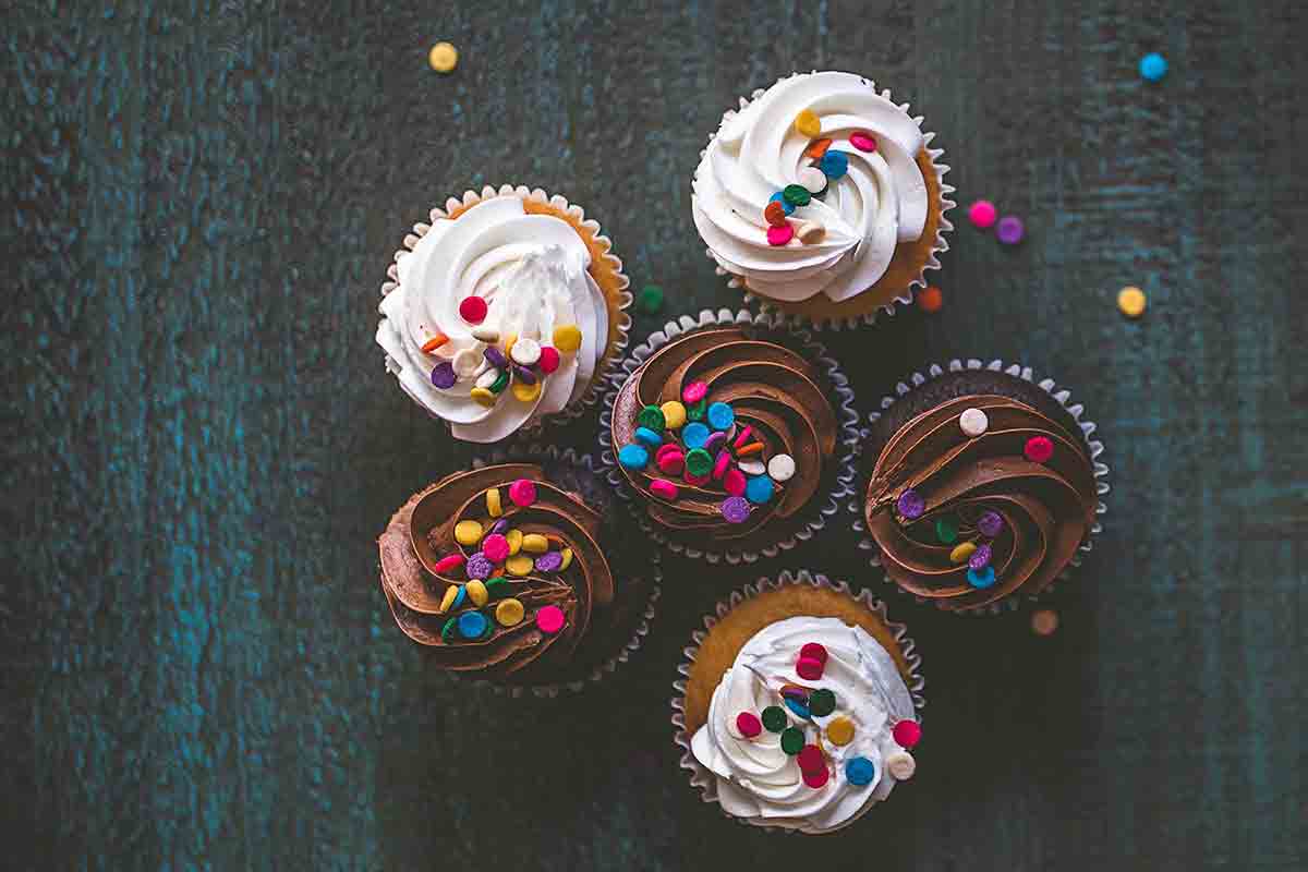 Amazing Milk Chocolate Cupcakes with Buttercream