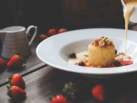 Easy Baking Recipes Ready in Under an Hour